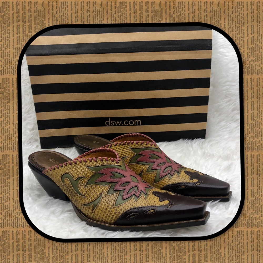 BCBGIRLS WESTERN SLIP ON SHOES 9